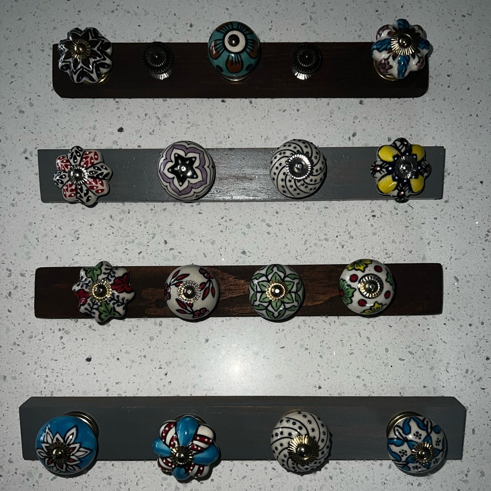 Mak's Rax (D) - Picture 3 of 5